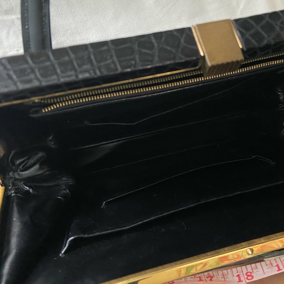 Vintage Deauville Black Crocodile Skin Leather Handbag With Two Handles - Picture 15 of 16